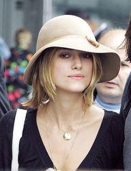 明星网红戴的帽子,明星网红帽款潮流解析