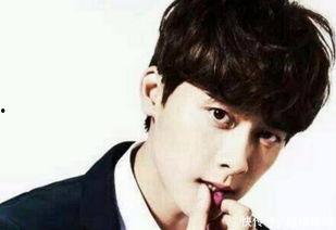 小鲜肉男明星网红,颜值与才华并存的青春偶像