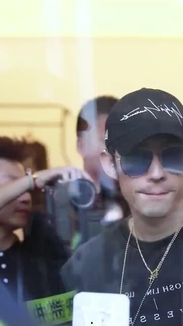 春熙路有哪些明星网红,明星网红打卡胜地，潮流风向标揭秘