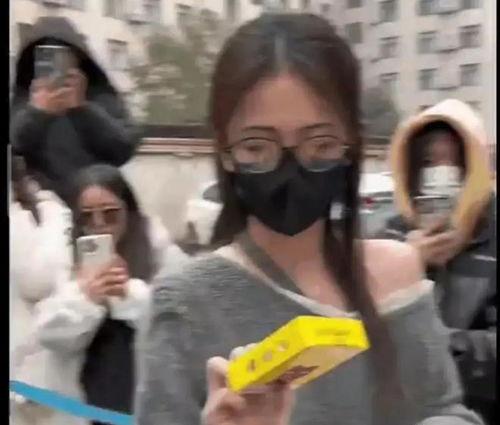 娱乐911爆料事件吃瓜热门事件,揭秘娱乐圈热门事件背后的真相