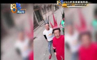 偷瓜的热门视频大全免费观看,欢乐搞笑瞬间免费观看