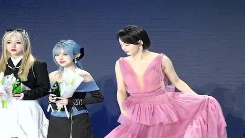 明星网红同台照片,明星网红同框，跨界盛宴精彩瞬间