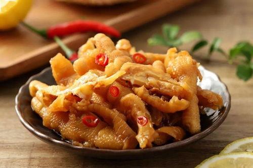 黑鸡爪包装生瓜怎么吃,黑鸡爪包装生瓜的多样食用指南