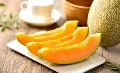 黑蜜瓜能吃吗怎么吃的,如何品尝这美味多汁的夏日佳果