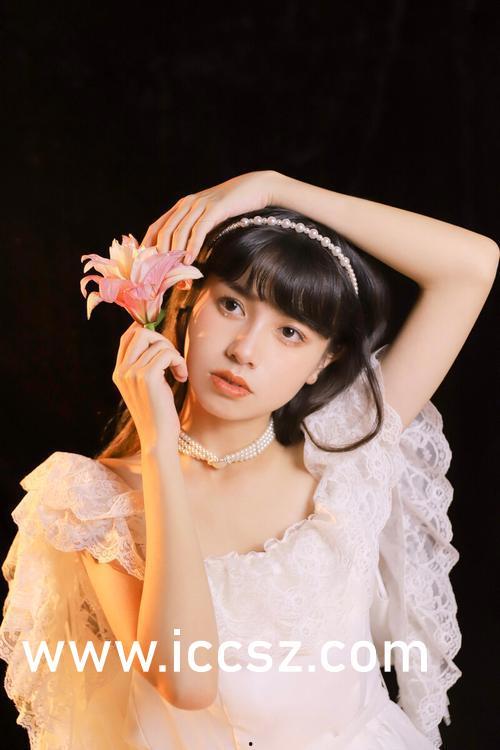 网爆黑料吃瓜专区,吃瓜专区背后的真相与争议