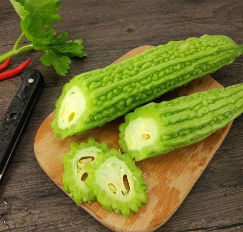 云南吃的黑刨瓜是什么,黑刨瓜的独特风味探秘