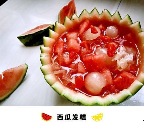 今日立秋吃瓜图片,瓜果飘香，共度丰收盛宴