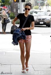 女明星网红 街拍,女明星网红的潮流街拍集锦