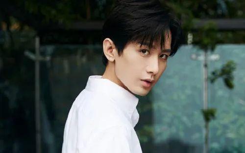 成毅爆料吃瓜是真的吗视频,真相揭秘还是捕风捉影？