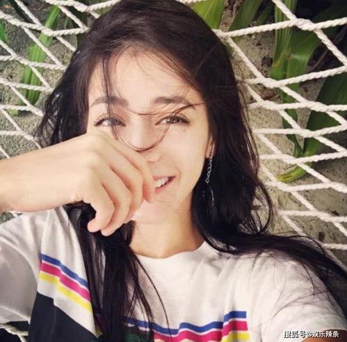 飞瓜热门爆款小说女主是谁,揭秘女主身份之谜