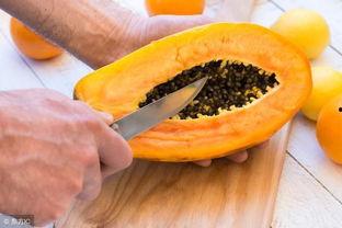 吃瓜会黑便么还是便秘呢,黑便还是便秘之谜