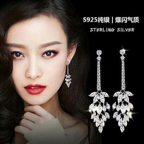 明星网红最火耳环,揭秘明星网红最火耳环潮流