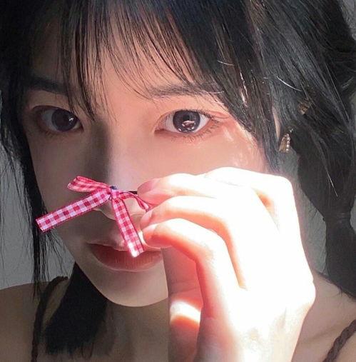 明星网红情侣头像女生,捕捉明星情侣的浪漫风采