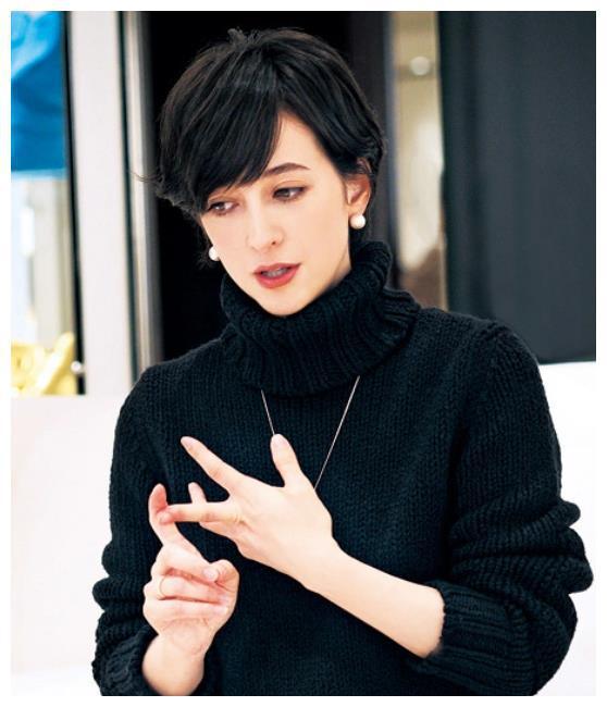 娱乐圈男明星吃瓜的小说,男明星们的瓜田秘事